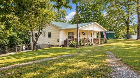 8546 Highway 1363