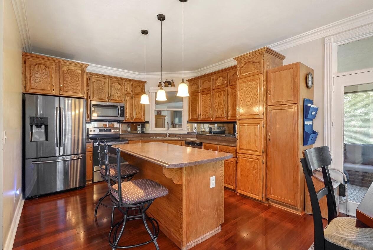 194 Cumberland Drive