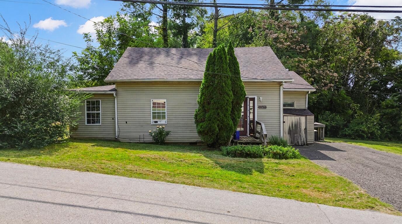 118 Beecher Street