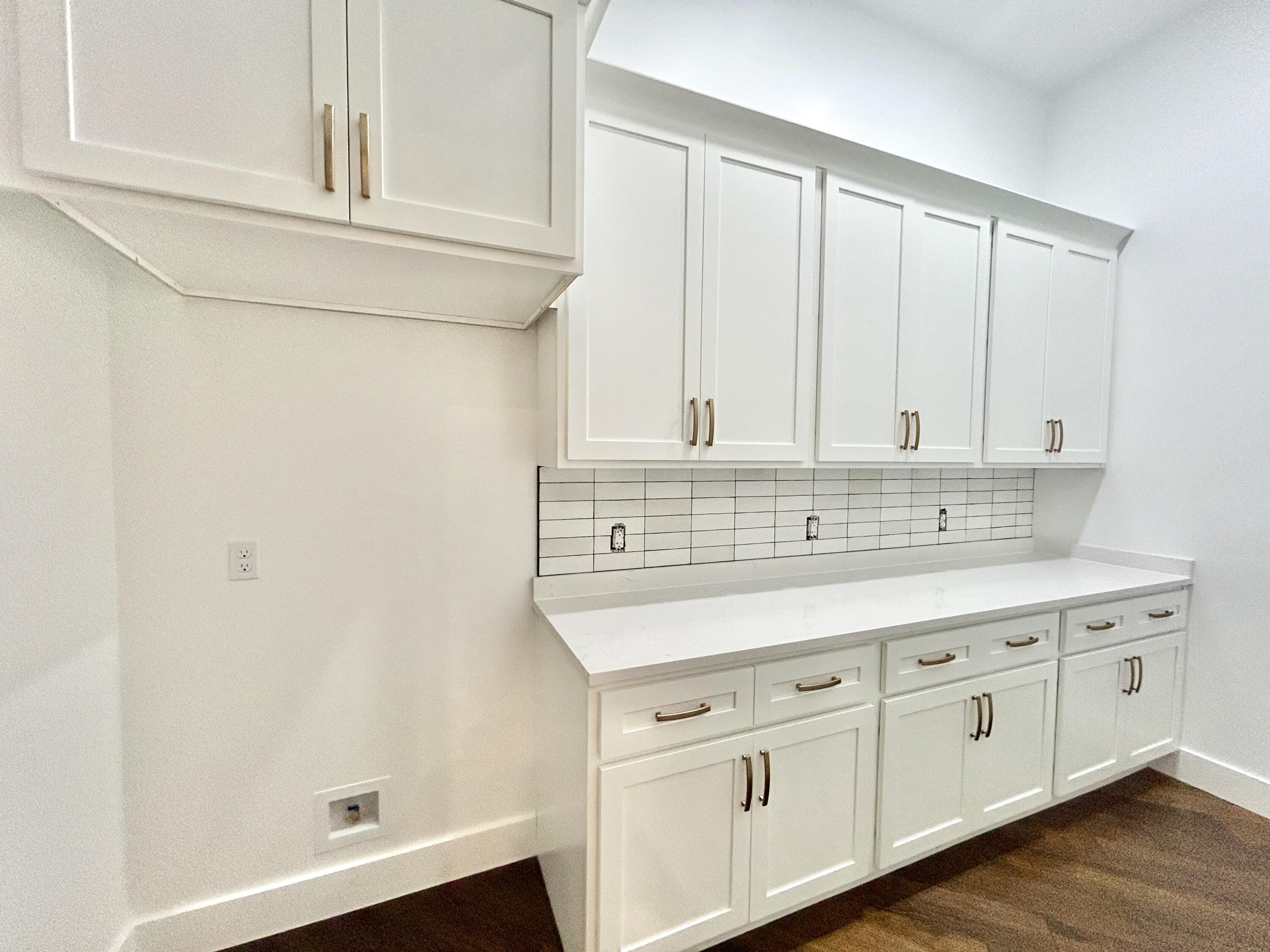 442 Woods Edge Drive