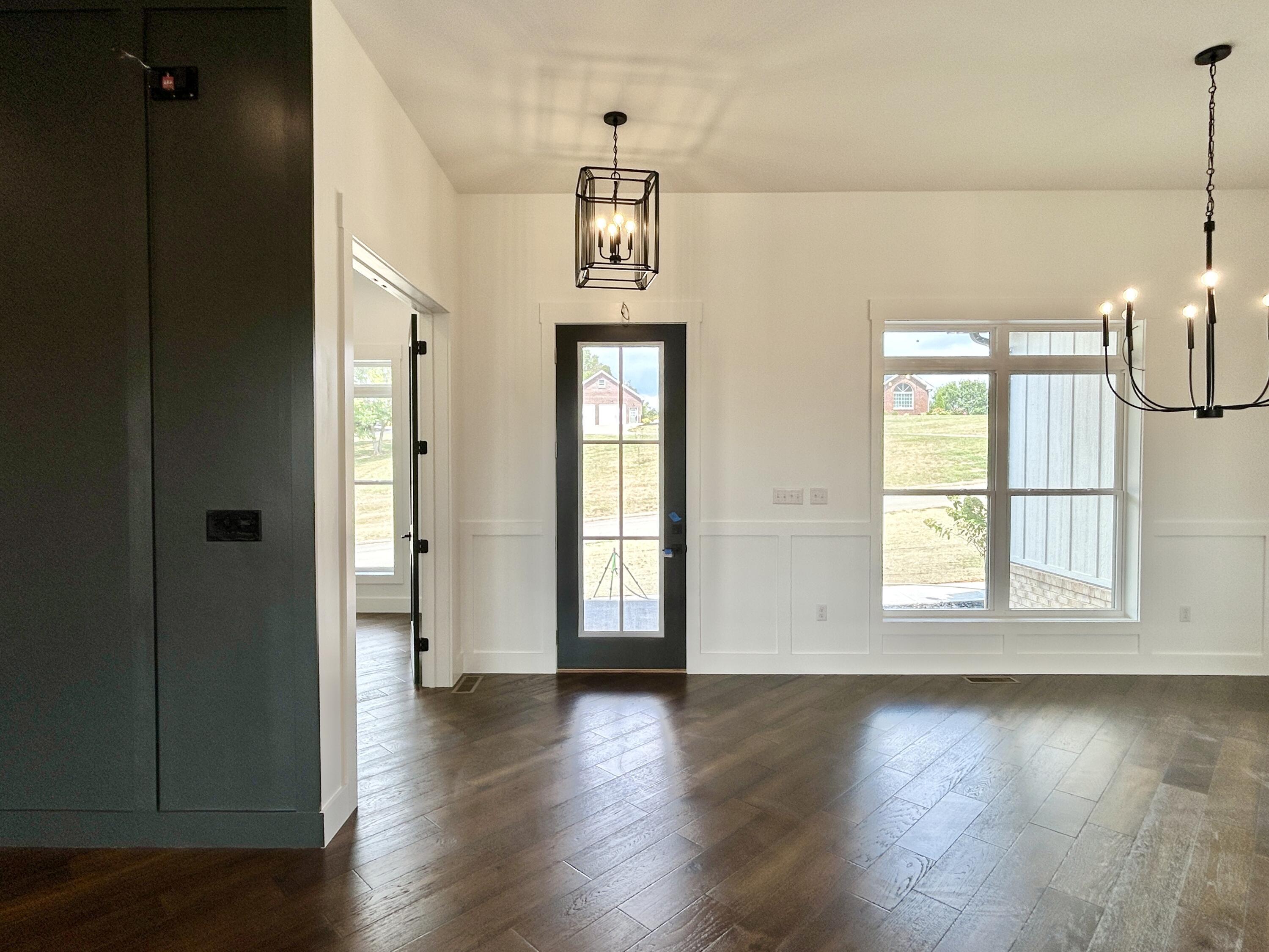 442 Woods Edge Drive