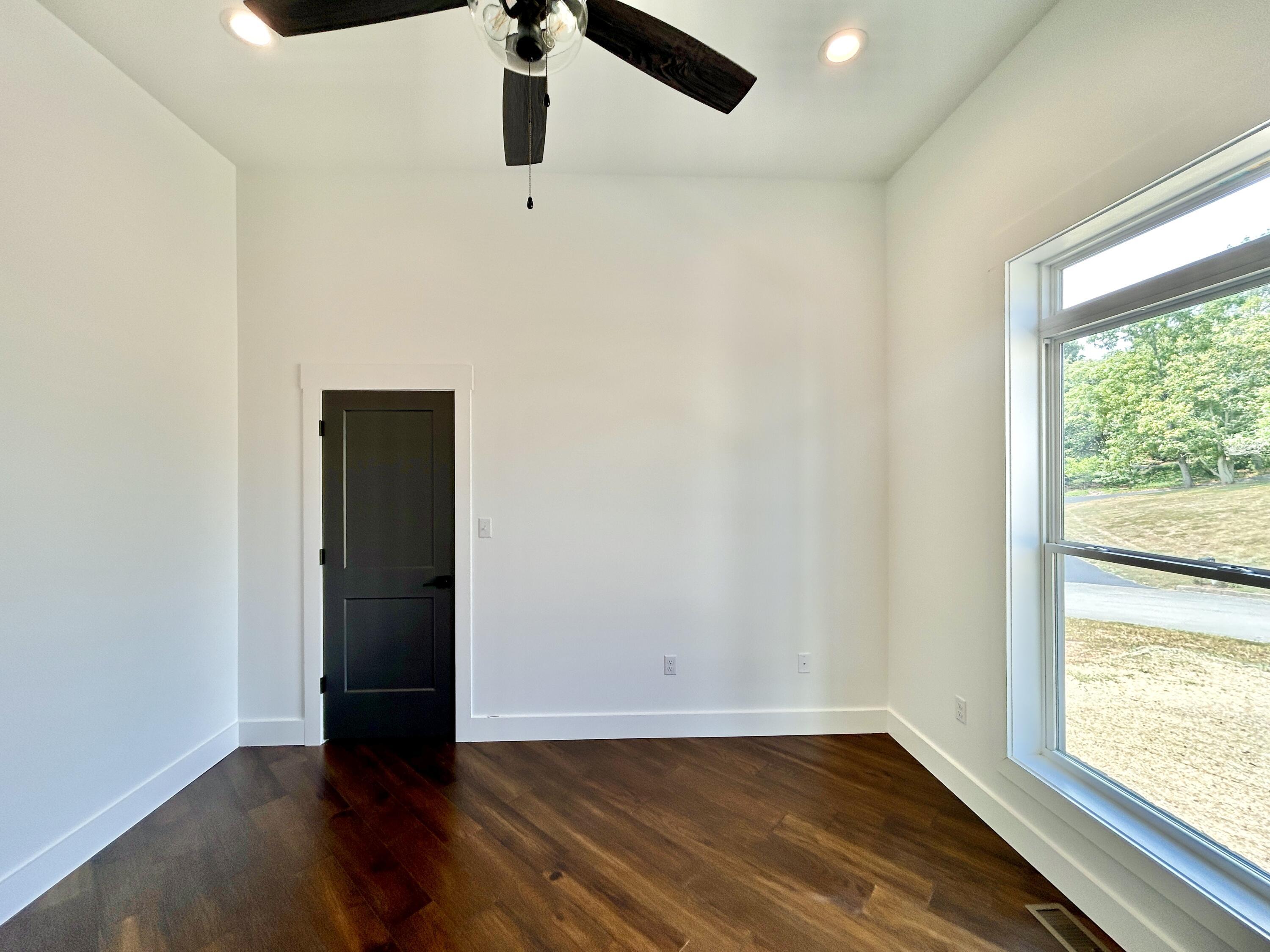 442 Woods Edge Drive