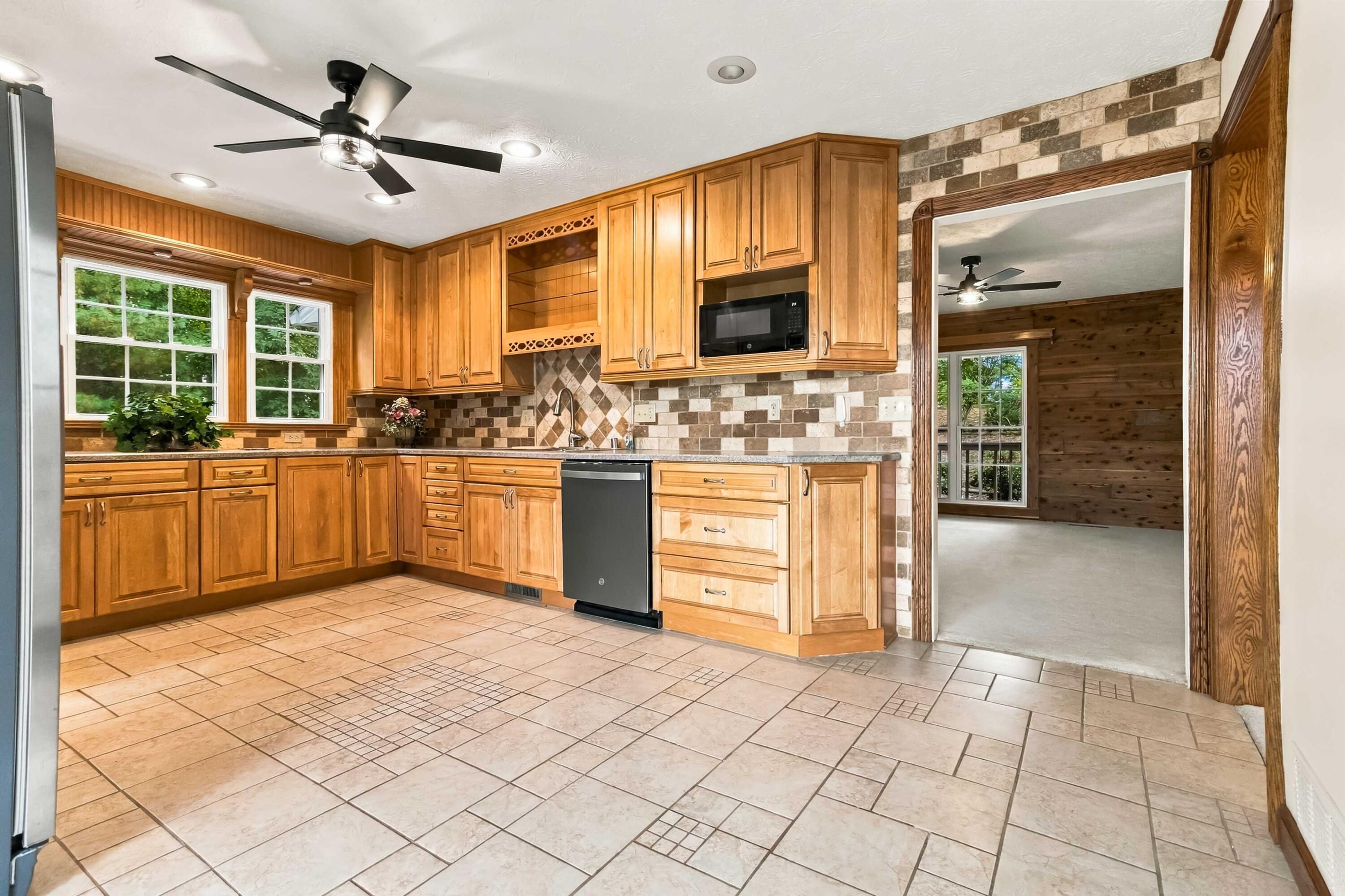 258 Earl Neeley Road