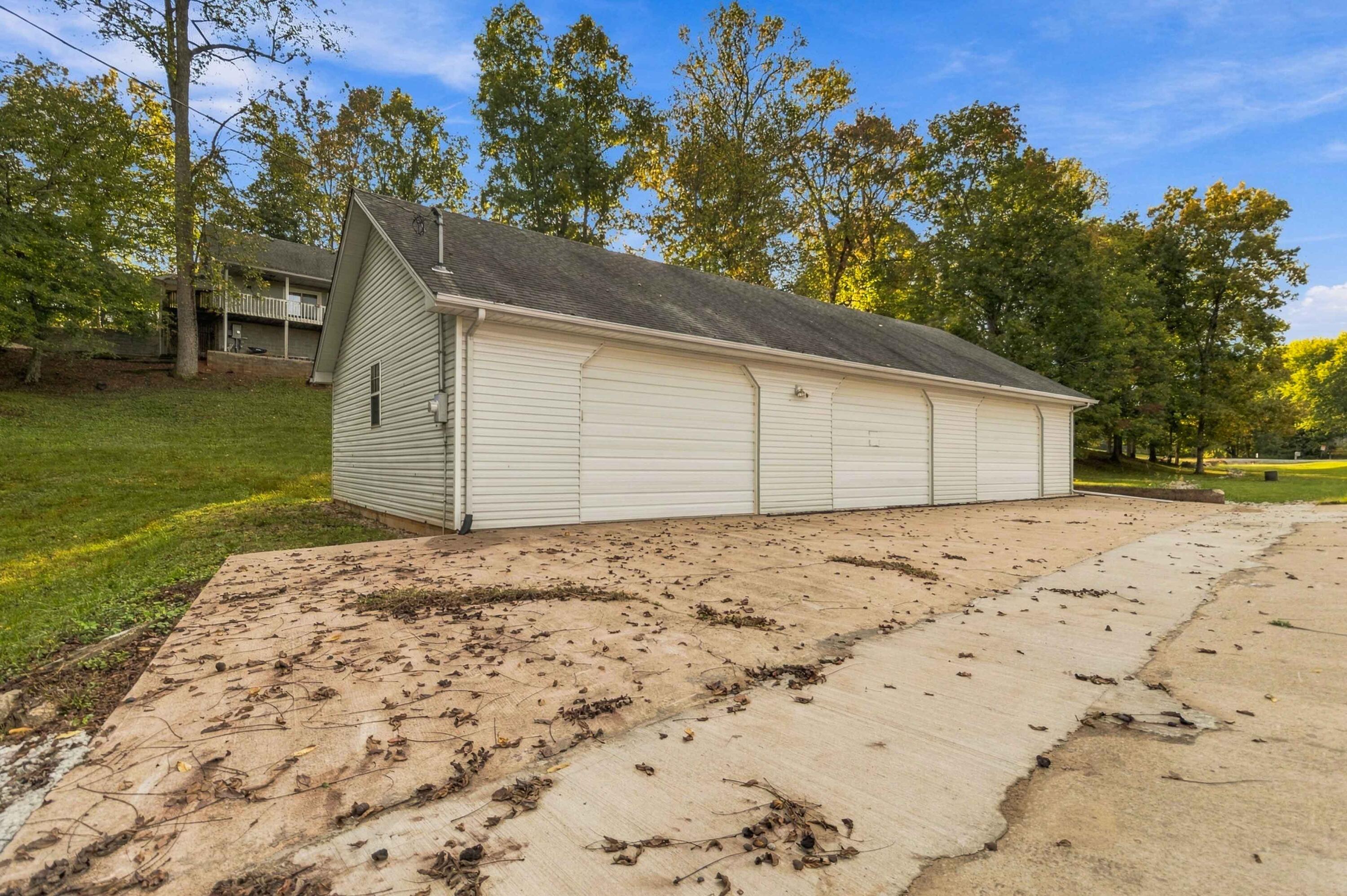 258 Earl Neeley Road