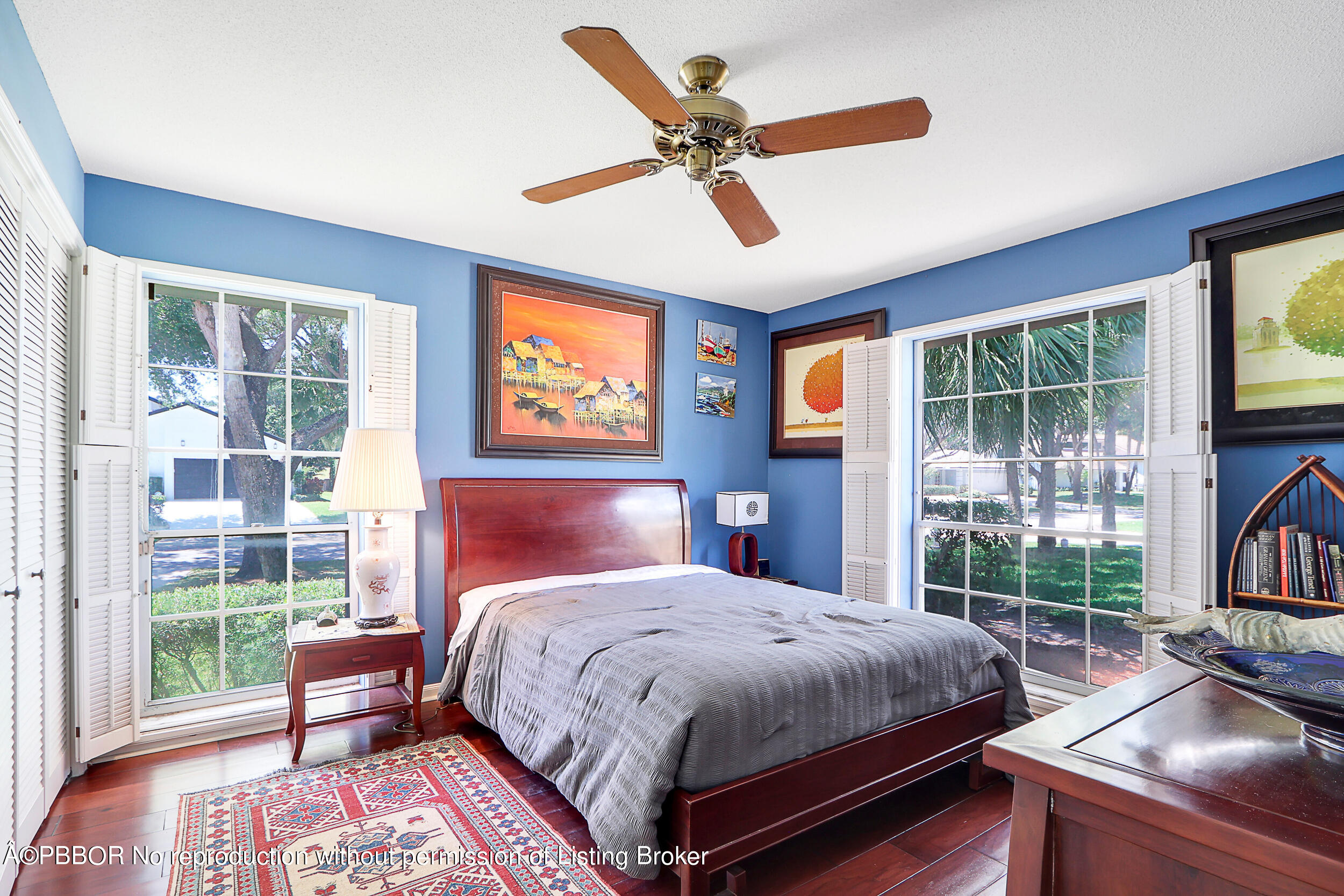 8 Interlachen Circle