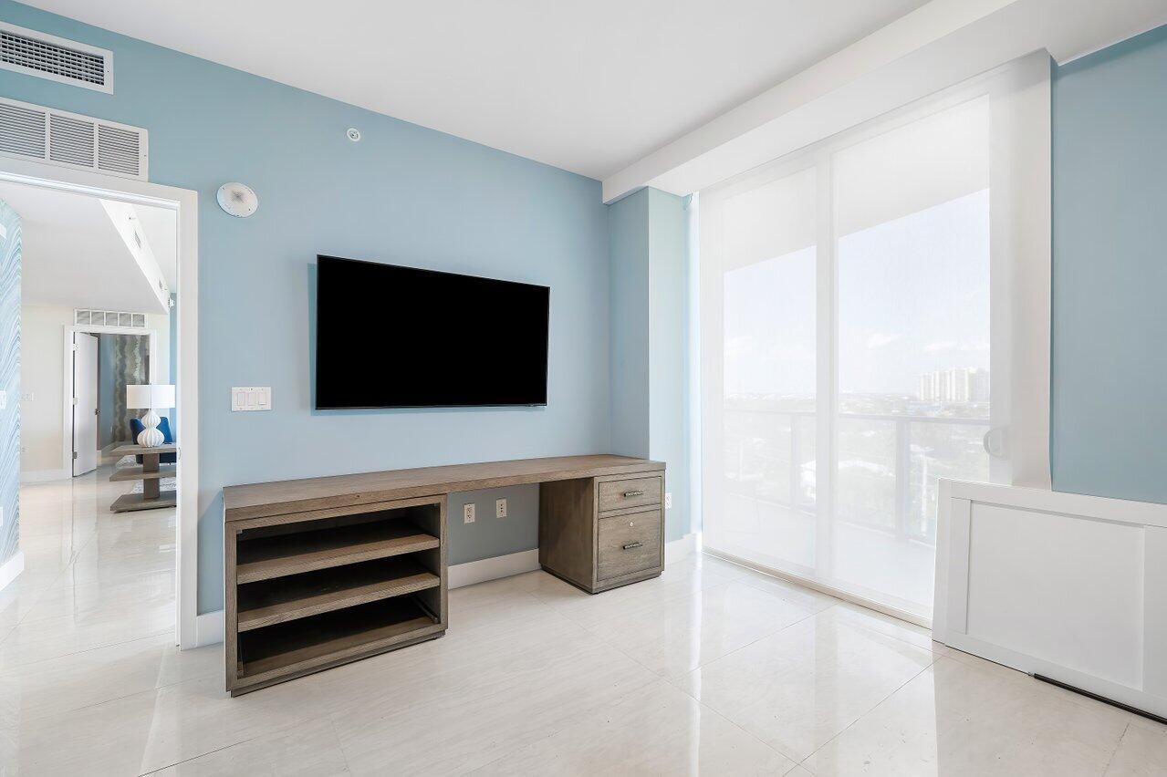 3100 N Ocean Drive 606