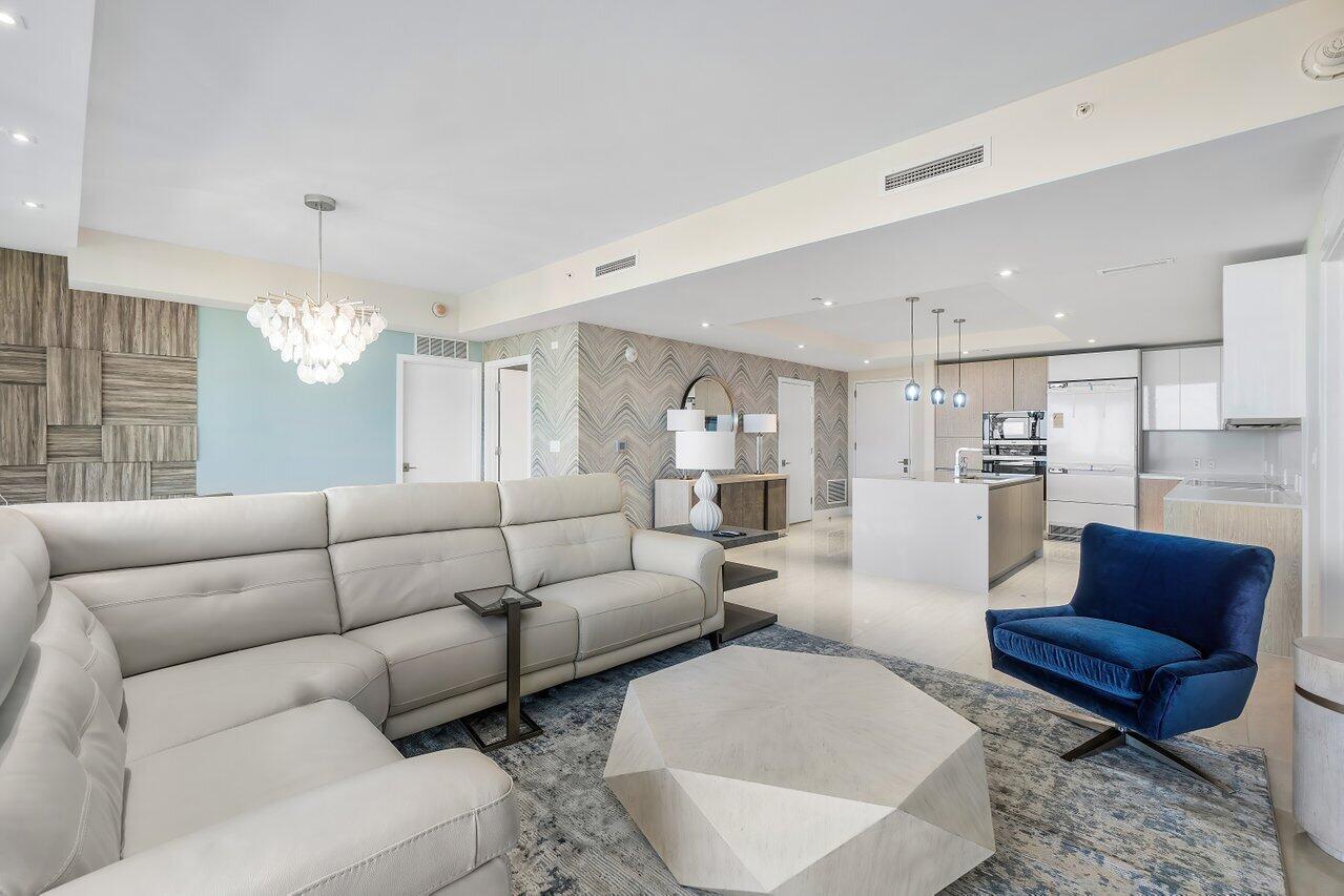 3100 N Ocean Drive 606