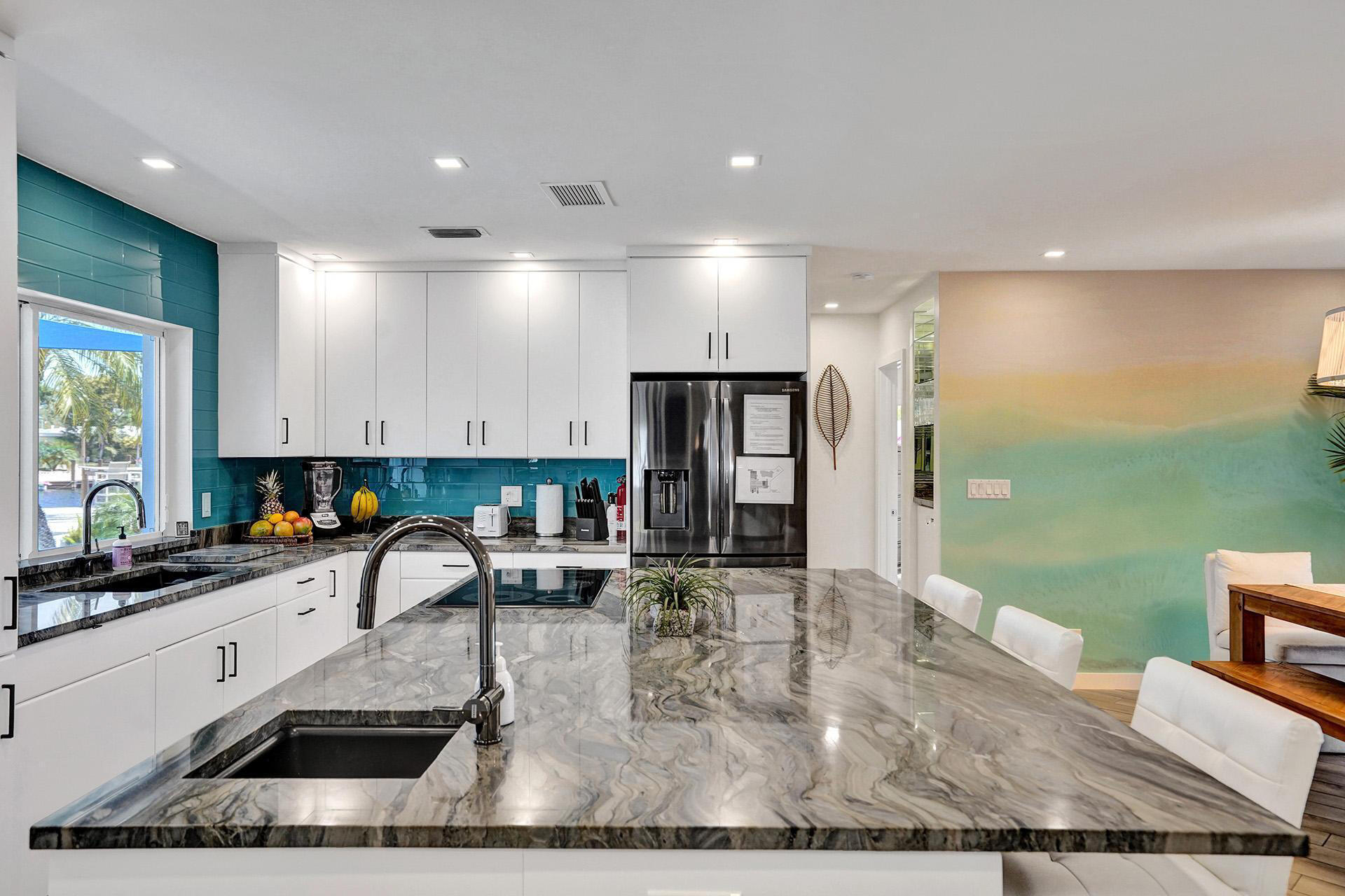 201 SE 11th Street