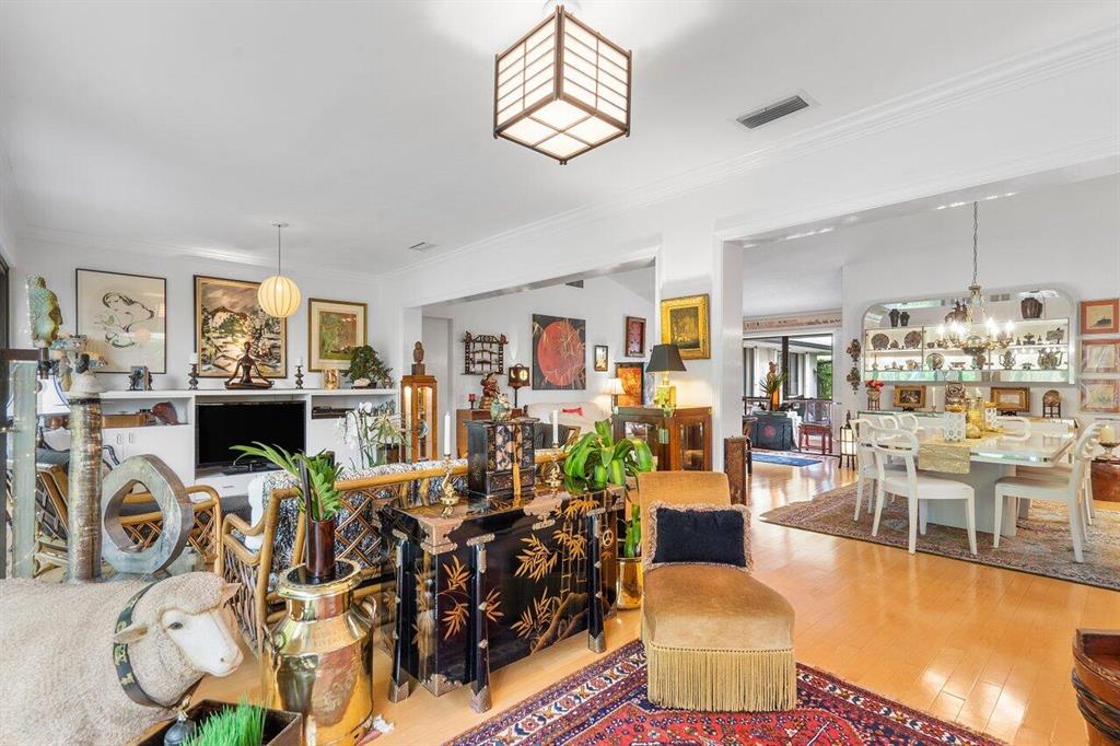 3595 Royal Tern Circle