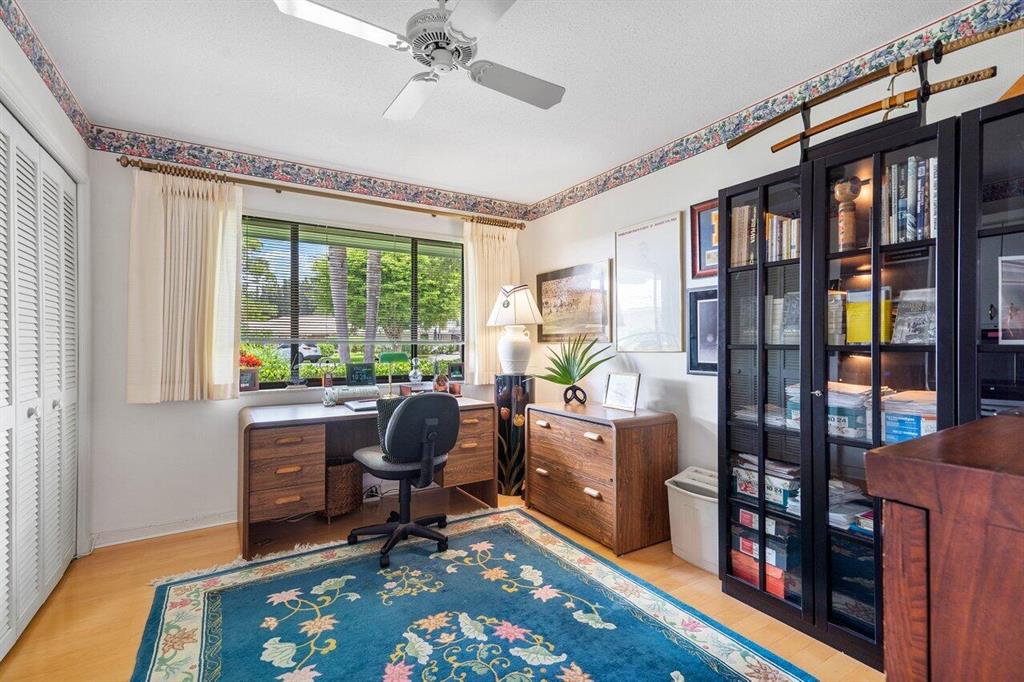 3595 Royal Tern Circle