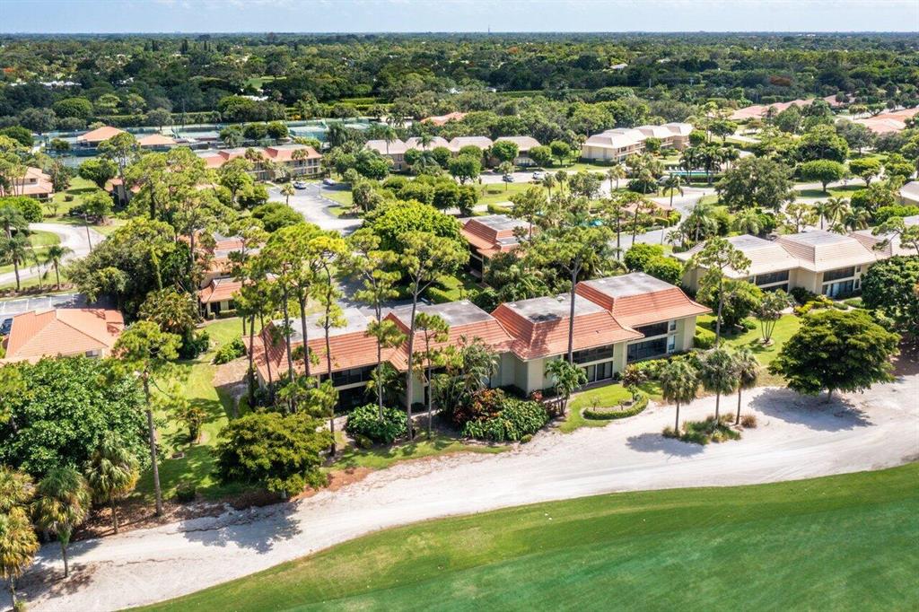 4595 Kittiwake Court