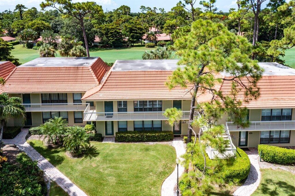 4595 Kittiwake Court