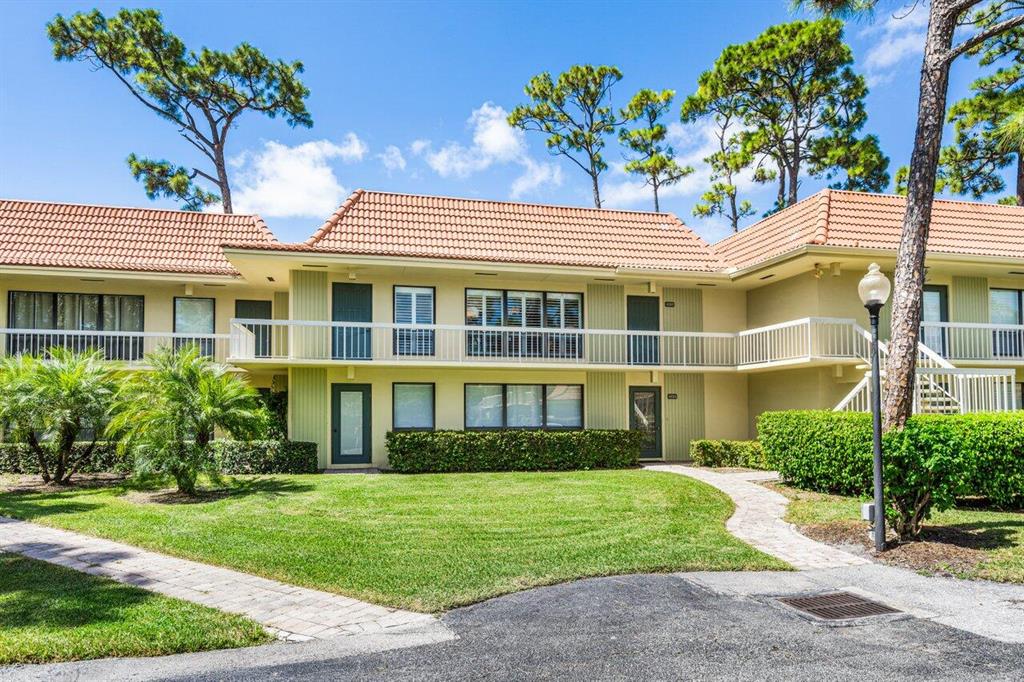 4595 Kittiwake Court