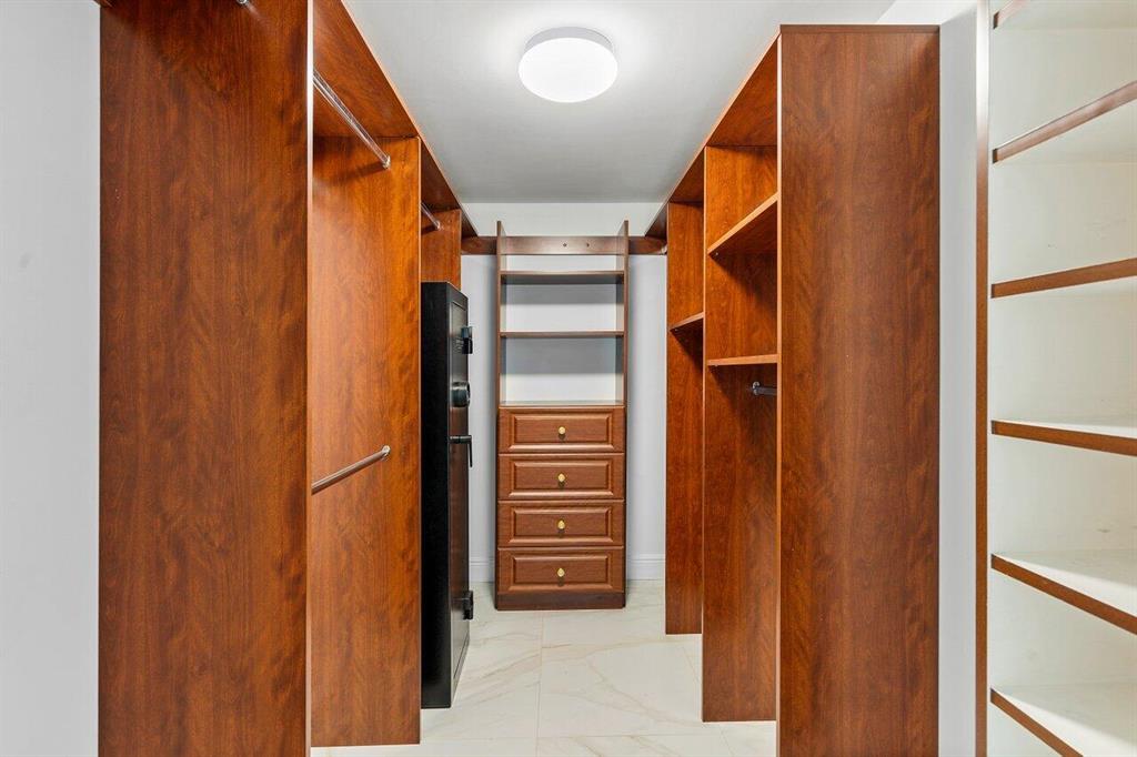 4120 Quail Ridge Drive N Unit: A