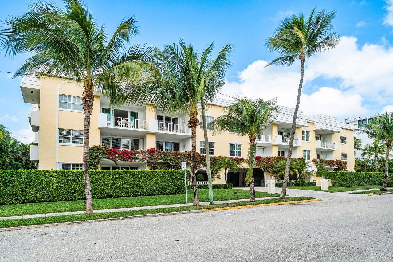 127 Peruvian Avenue Unit: 301
