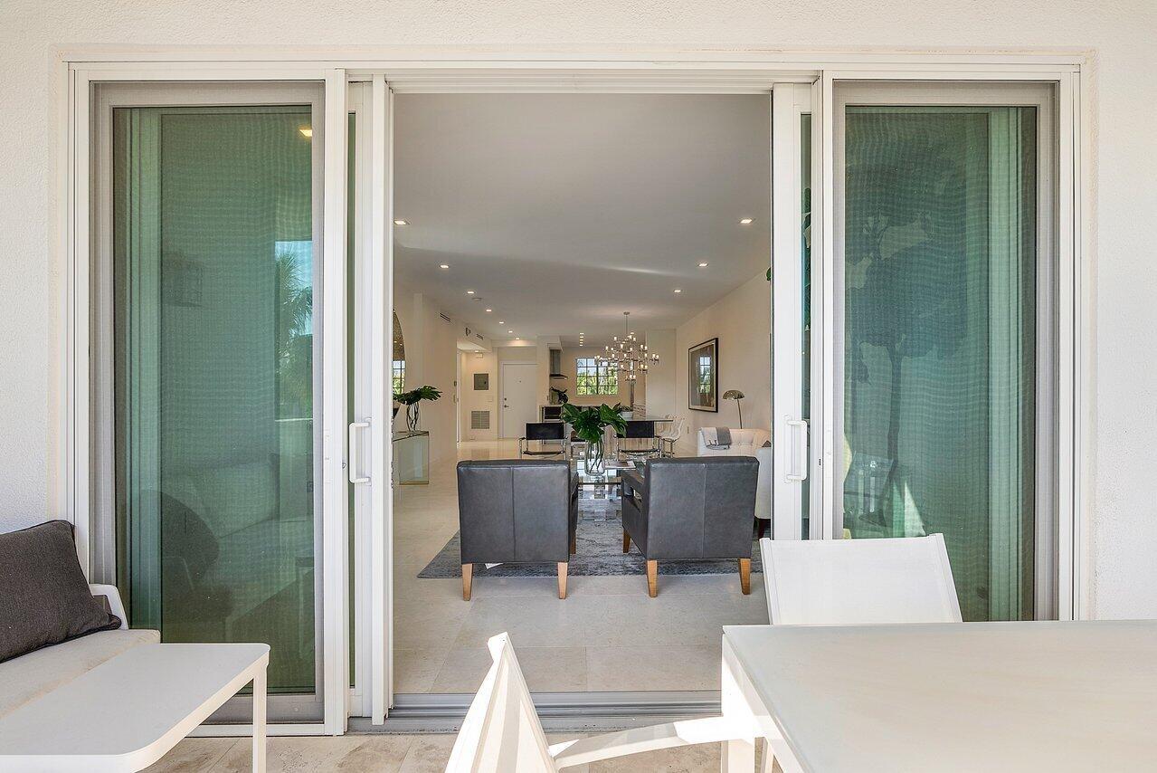 127 Peruvian Avenue Unit: 301