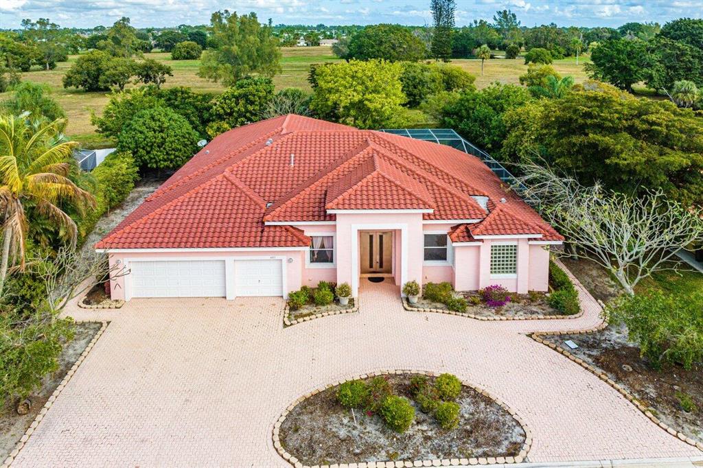 4817 Bucida Road