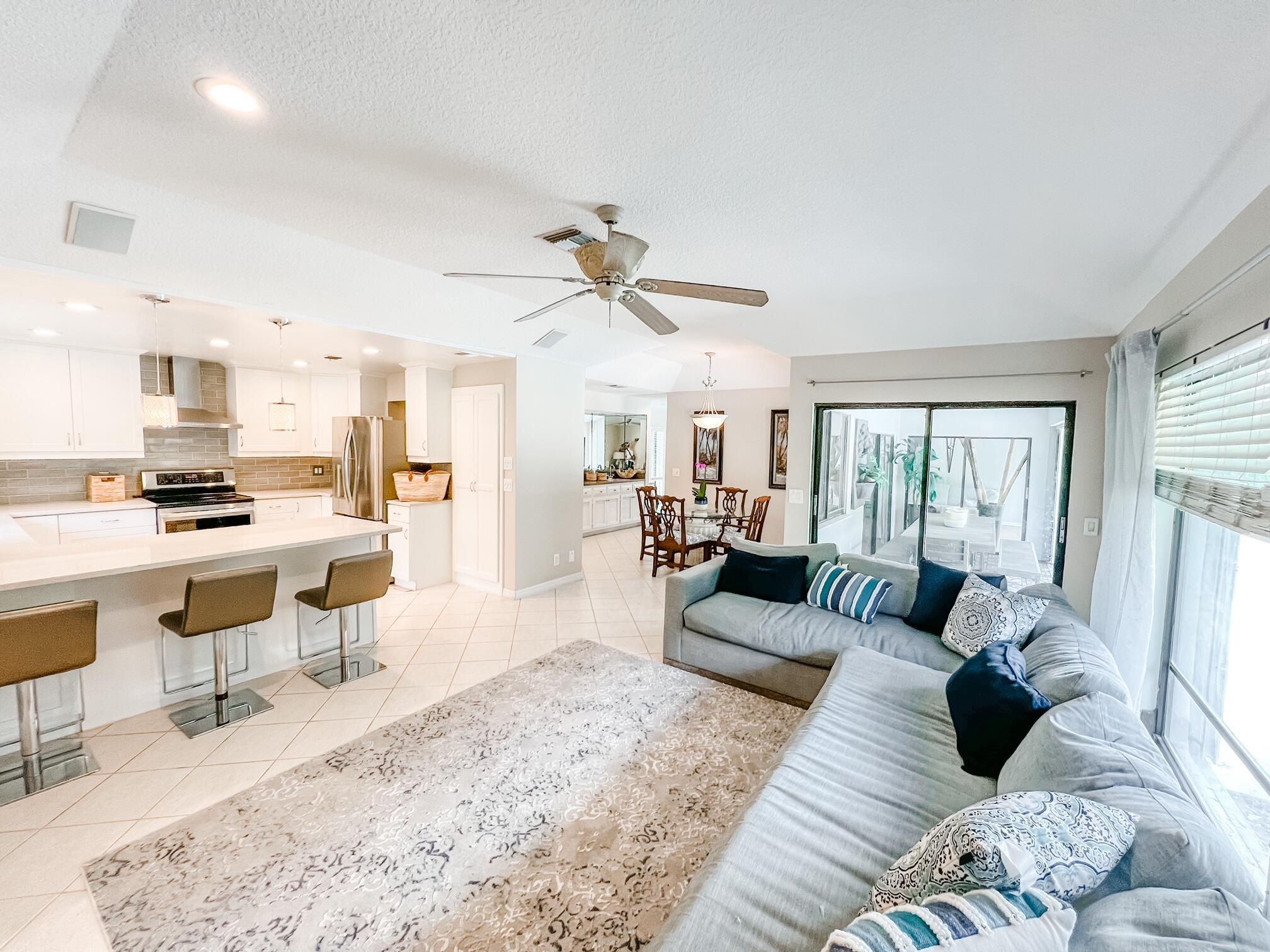 4563 Gleneagles Drive