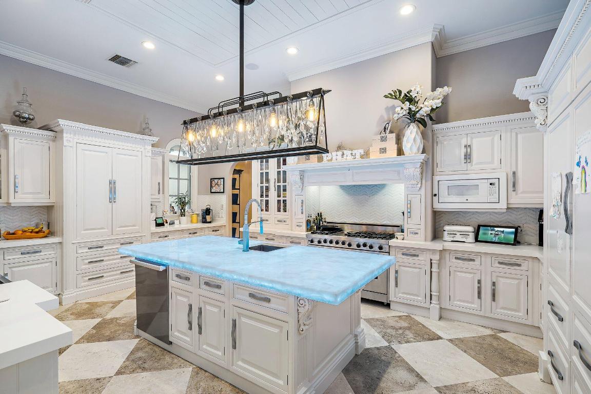 148 Bears Club Drive