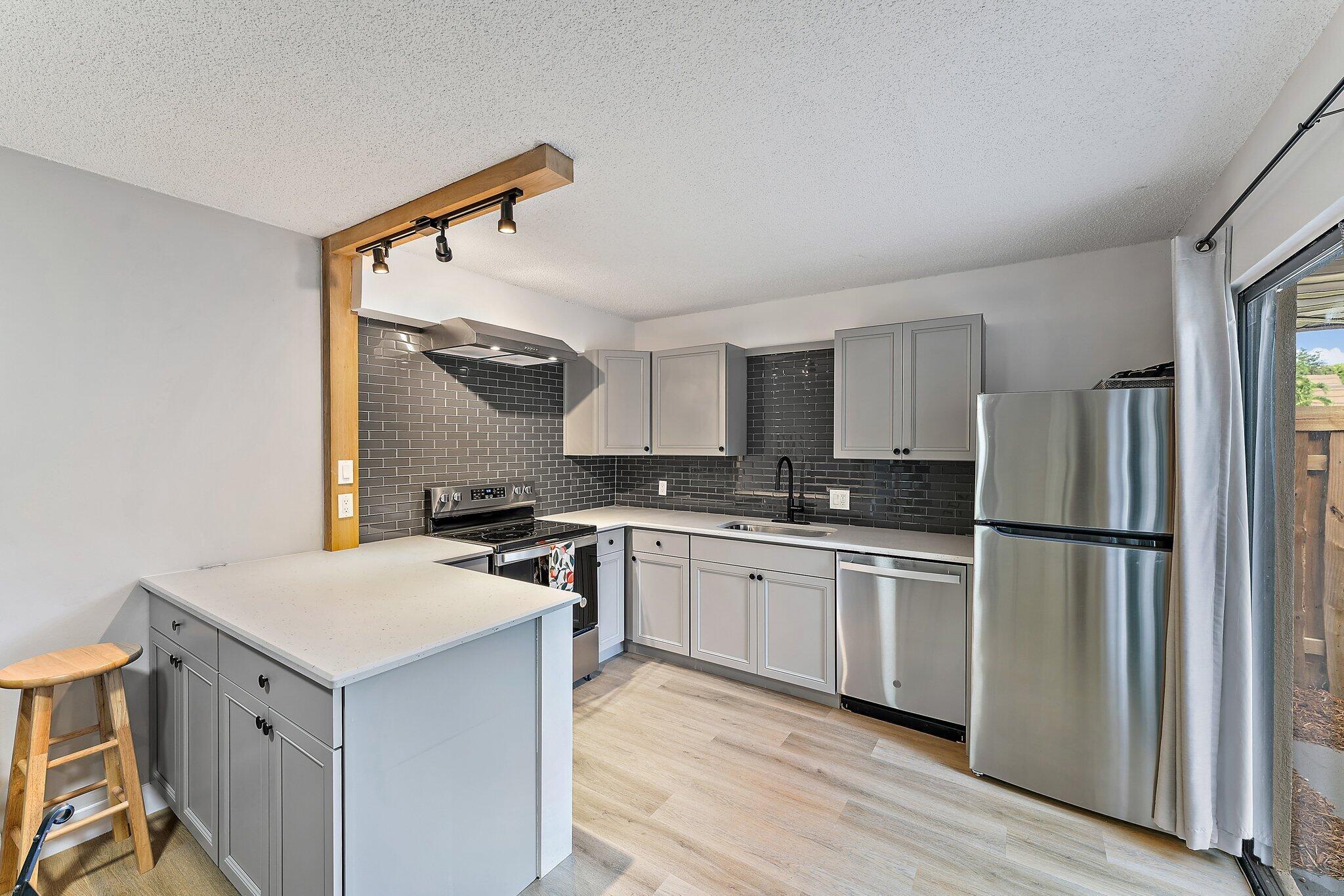 3345 Meridian Way N Unit: D