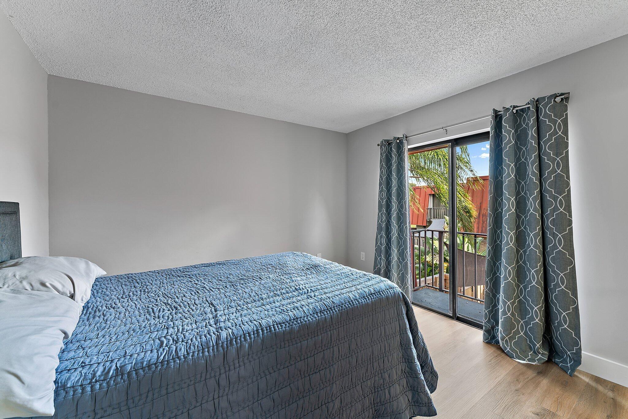 3345 Meridian Way N Unit: D