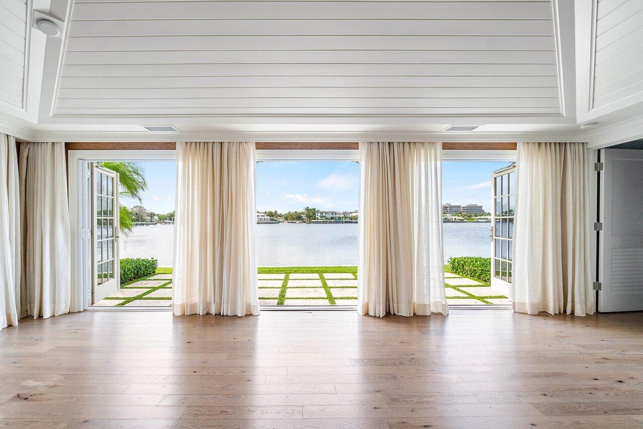 11587 Lost Tree Way Cottage #15