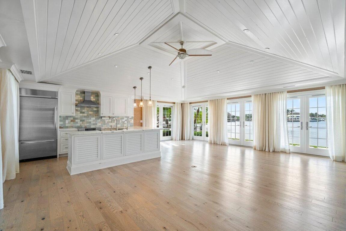 11587 Lost Tree Way Cottage #15