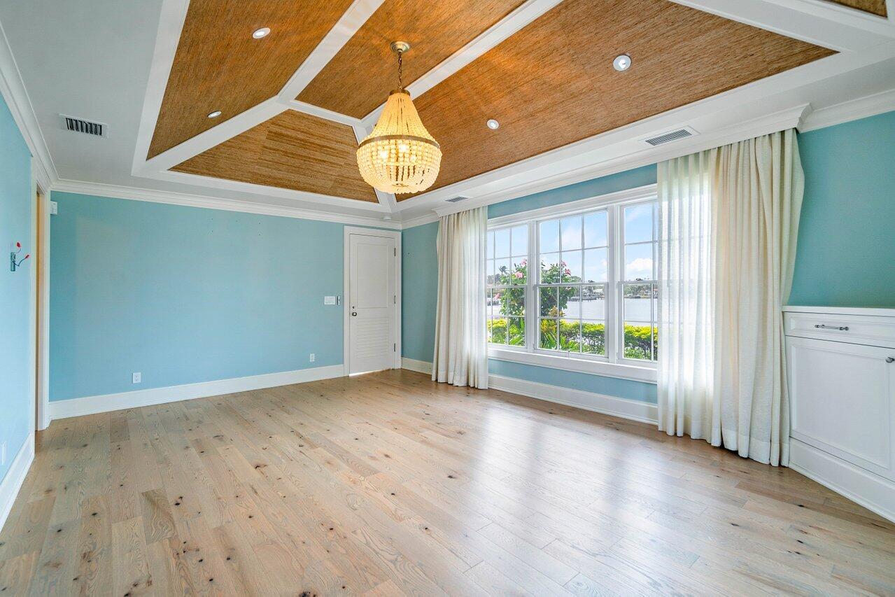 11587 Lost Tree Way Cottage #15