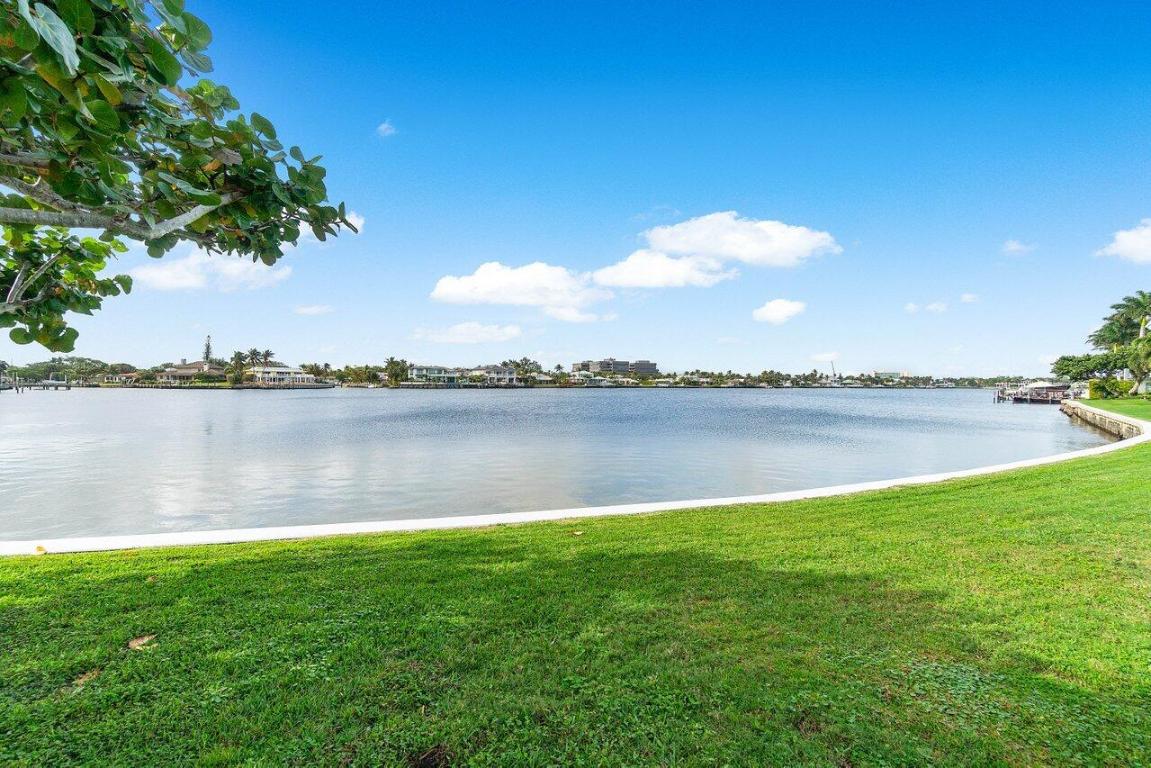 11587 Lost Tree Way Cottage #15