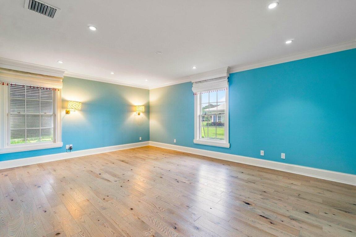 11587 Lost Tree Way Cottage #15