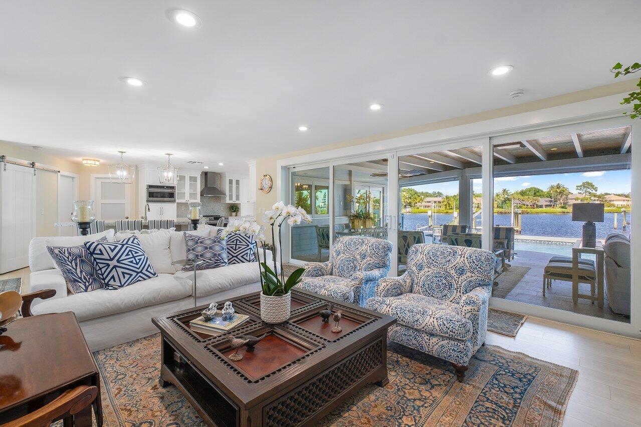 19 Saddleback Road
