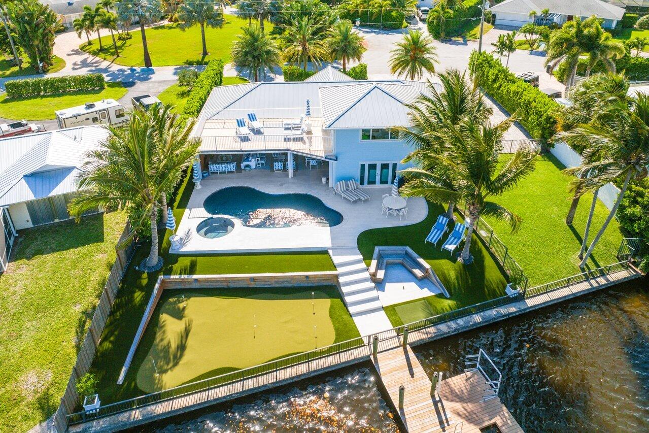 19 Saddleback Road