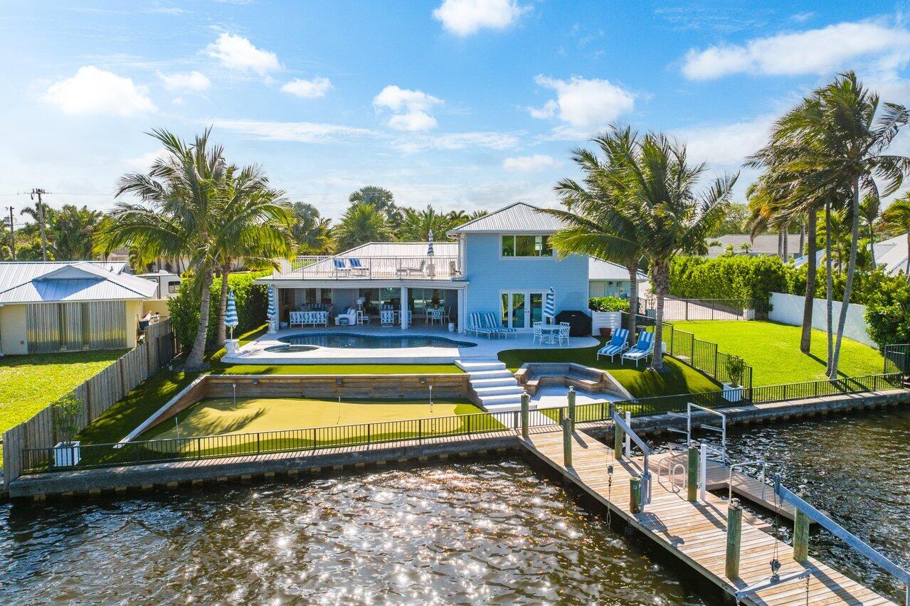 19 Saddleback Road