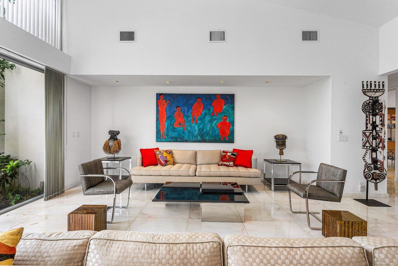 1410 Enclave Circle