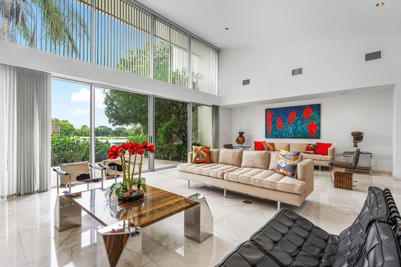 1410 Enclave Circle
