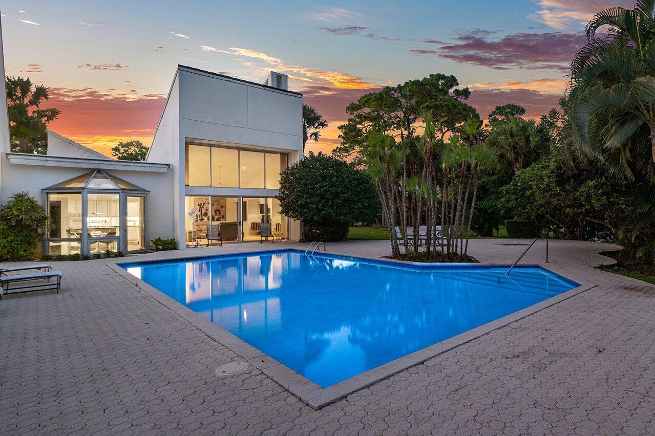 1410 Enclave Circle