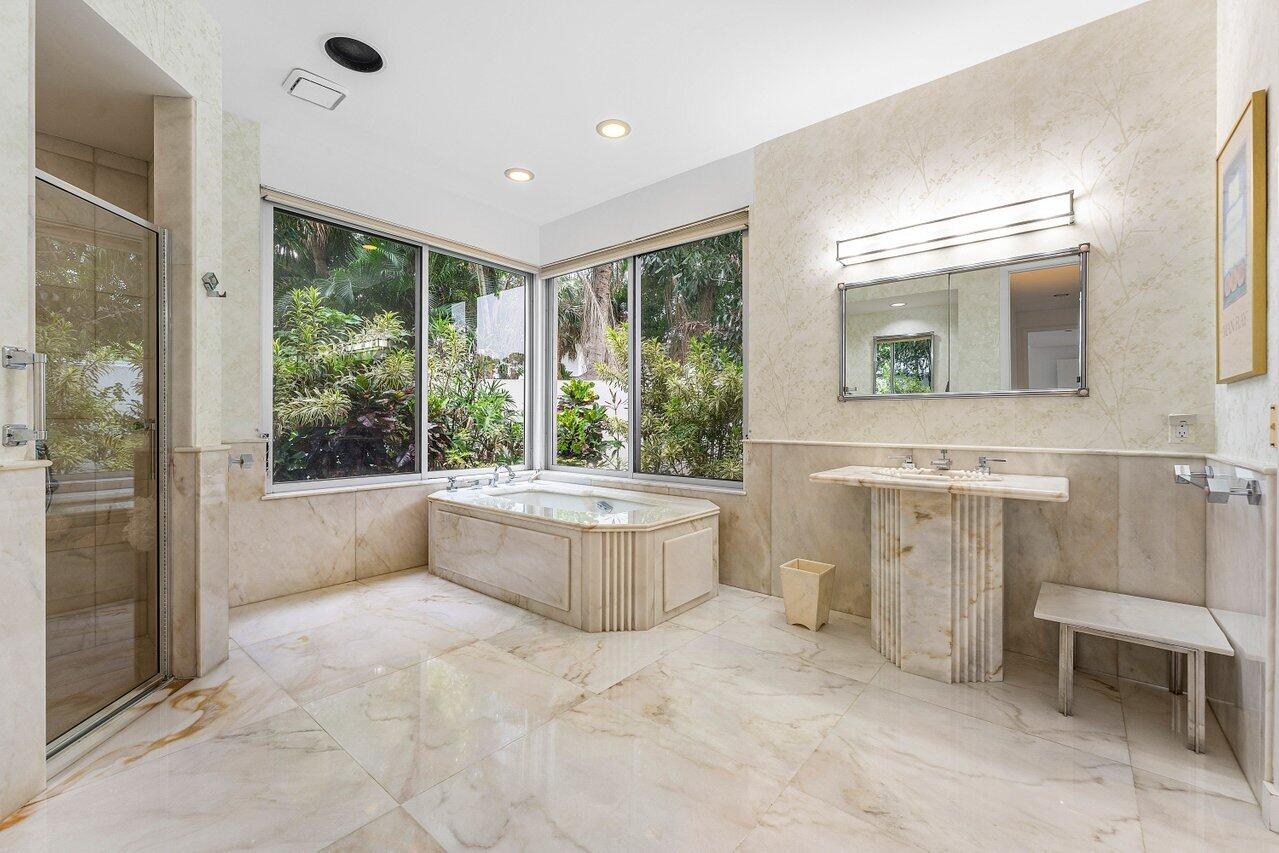 1410 Enclave Circle