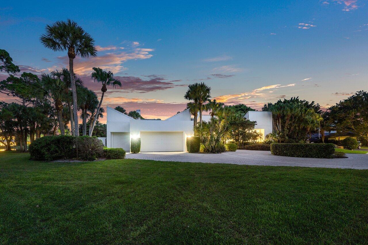1410 Enclave Circle