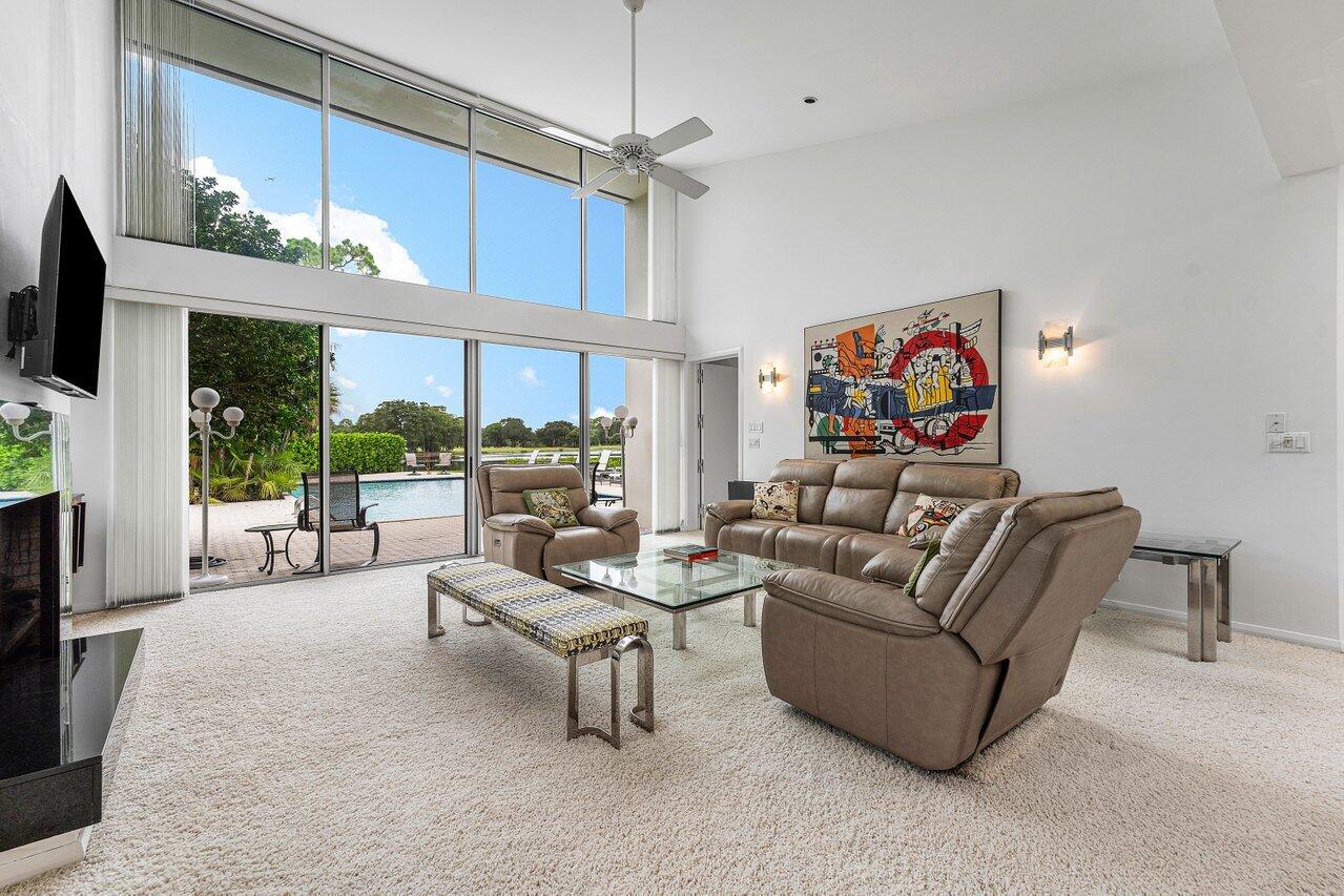 1410 Enclave Circle