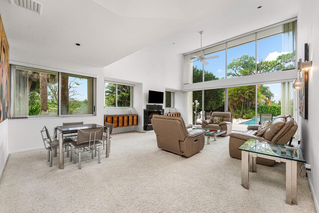 1410 Enclave Circle