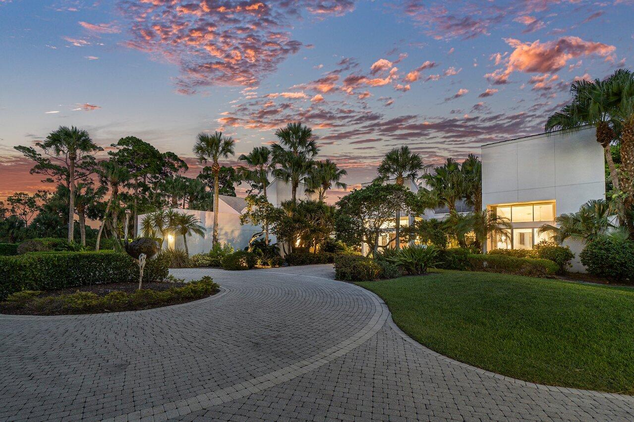 1410 Enclave Circle