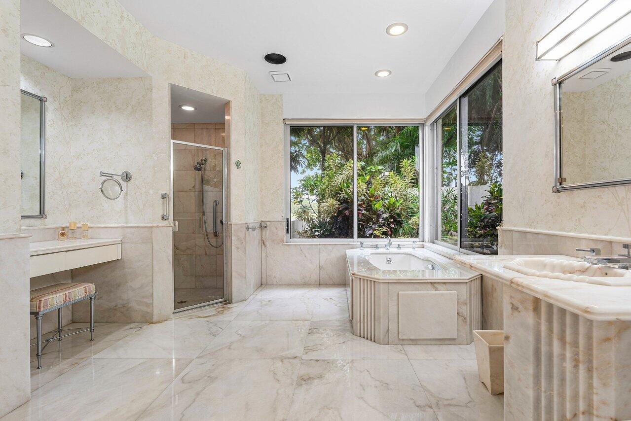 1410 Enclave Circle