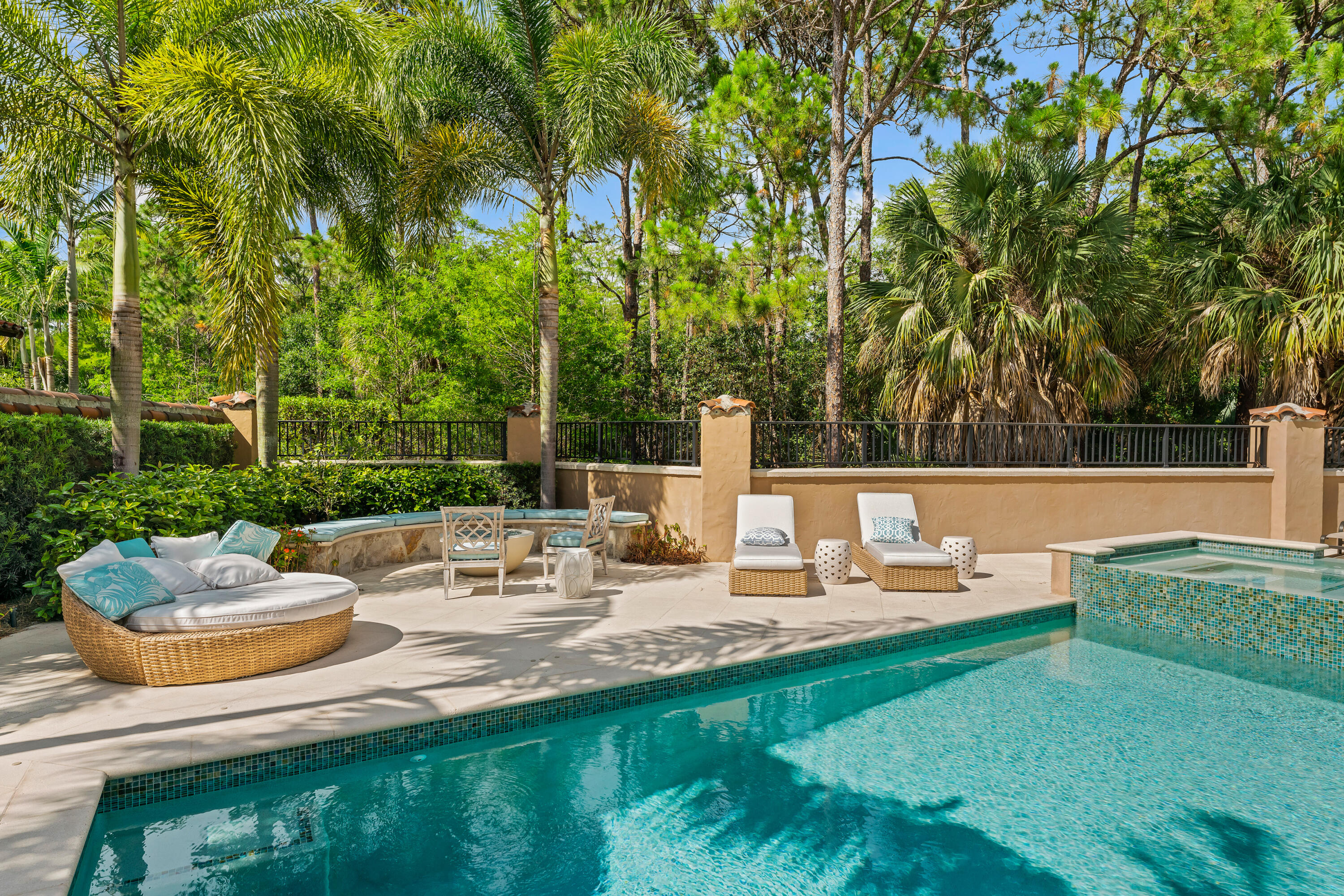 426 Via Del Orso Drive
