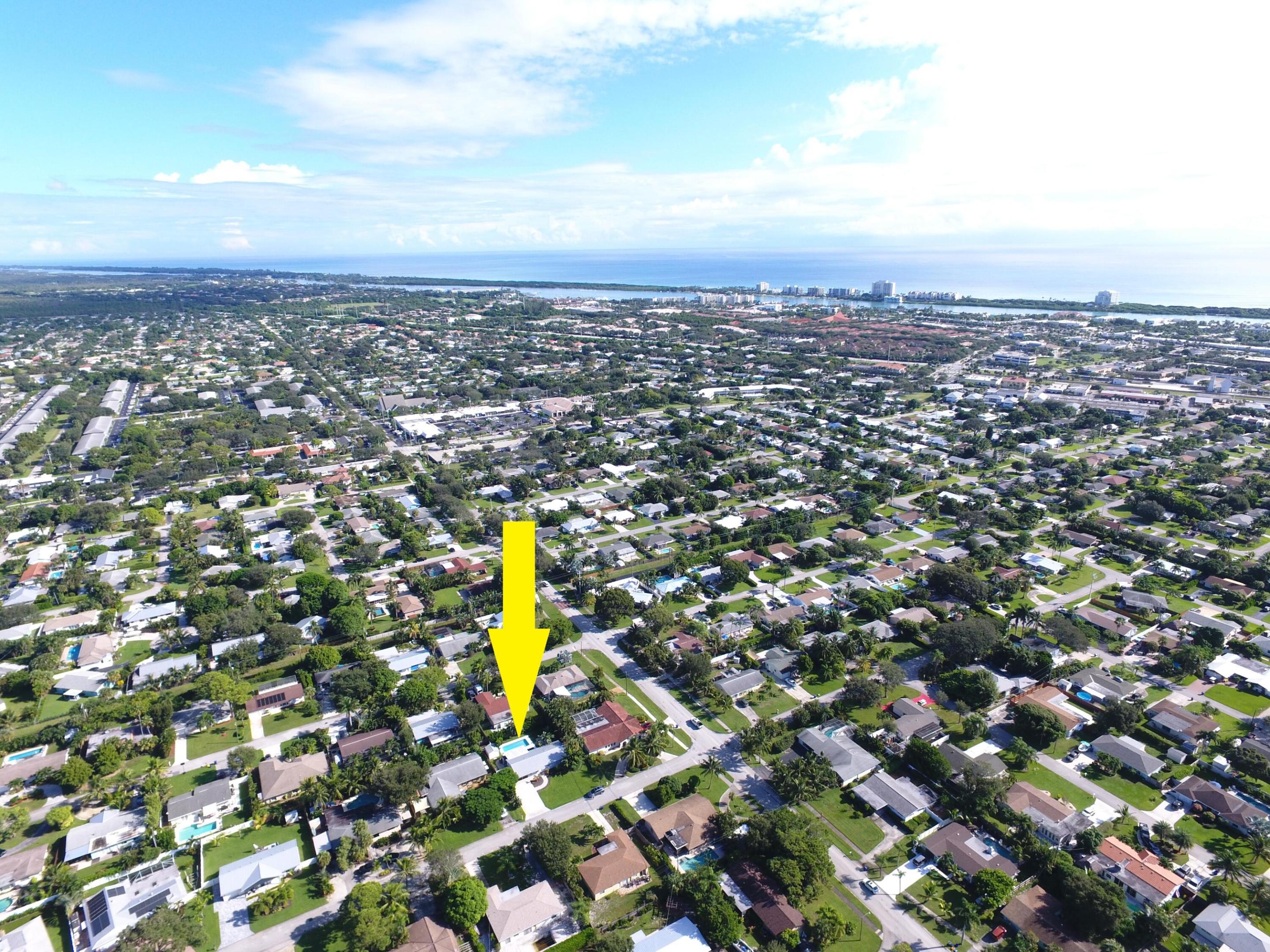 105 Beverly Road W