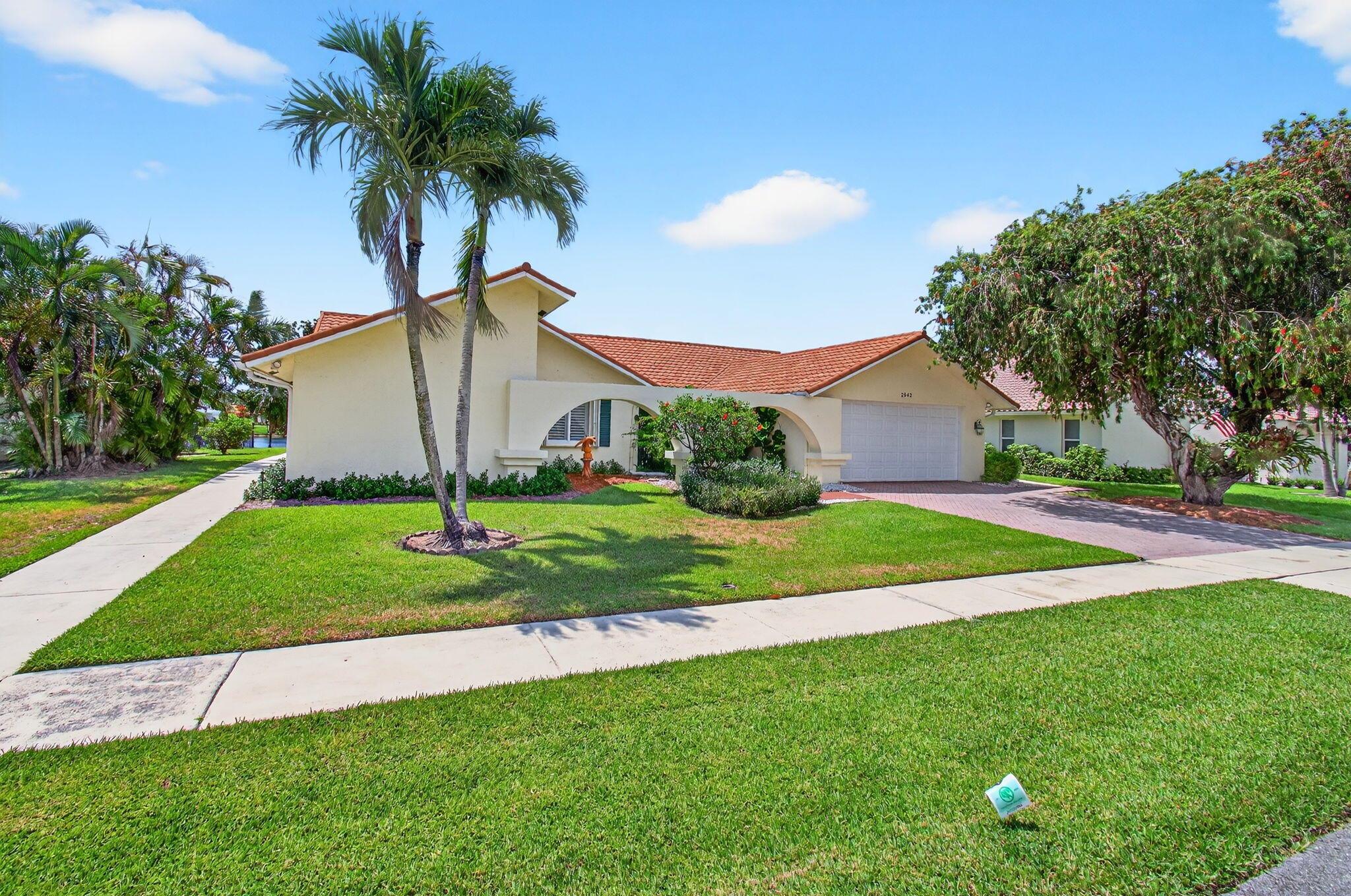 2542 SW 23rd Cranbrook Place