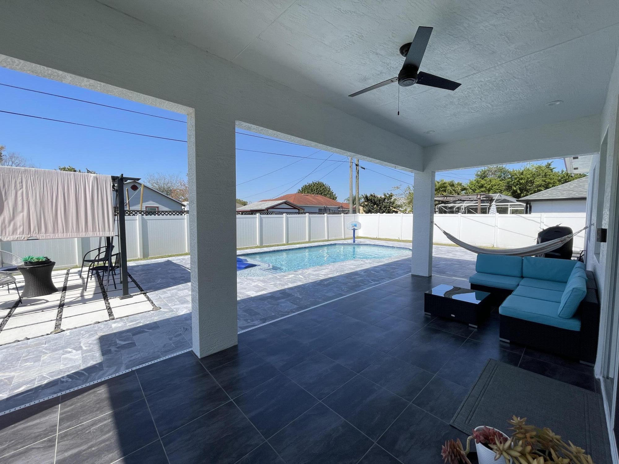 1692 SW Paddock Street, Port St. Lucie