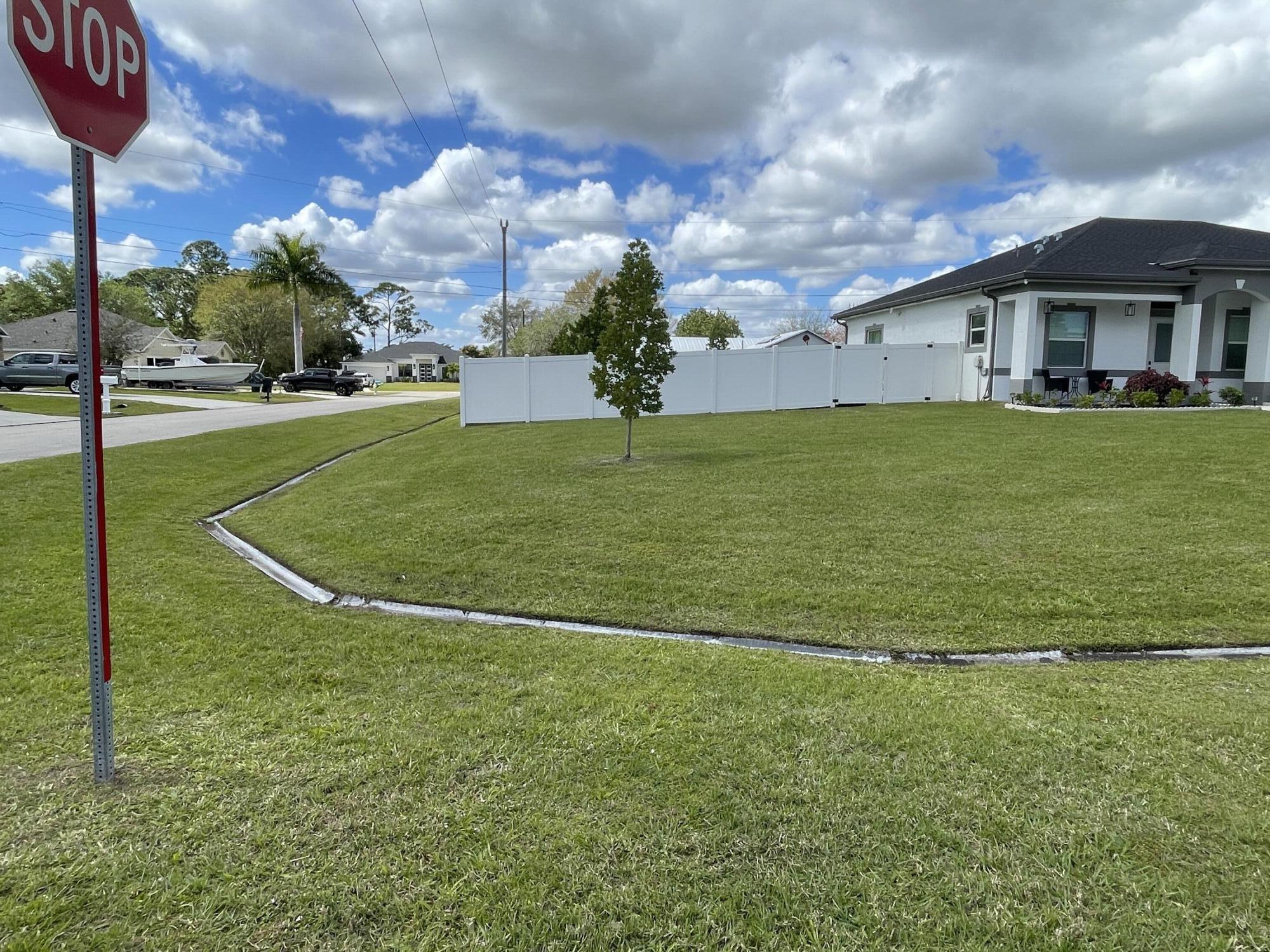 1692 SW Paddock Street, Port St. Lucie