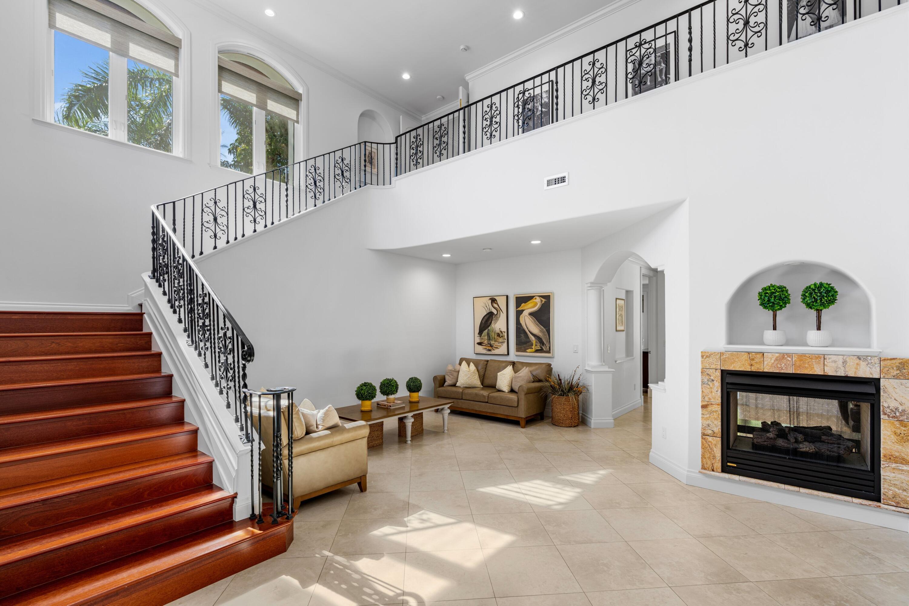 901 NW 4th Court