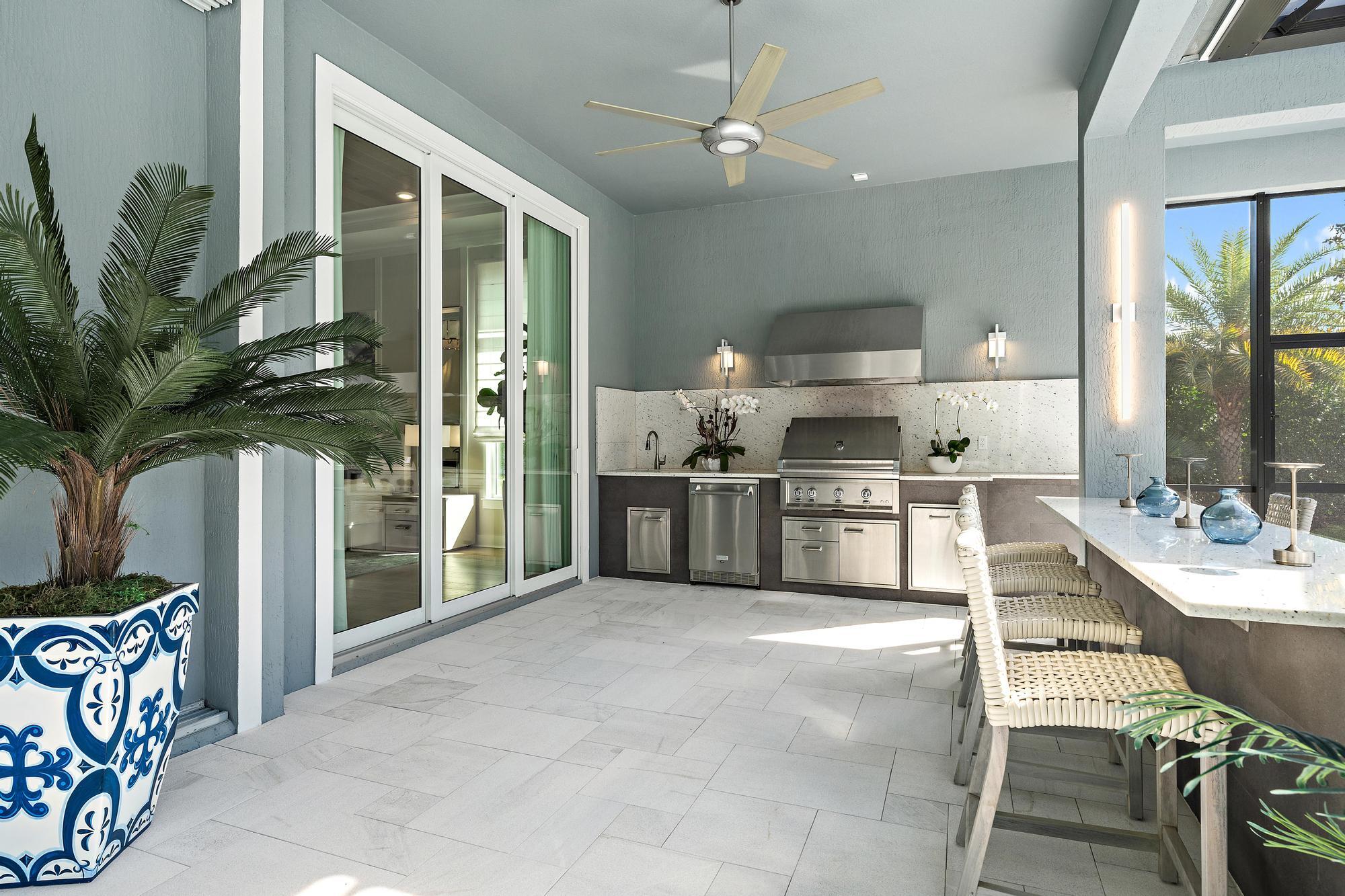 20181 SE Bridgewater Drive