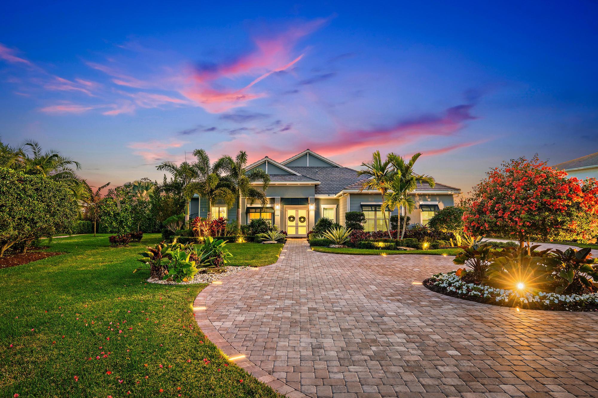 20181 SE Bridgewater Drive